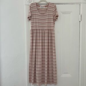 Elegant Striped Maxi Dress in Pink and Cream